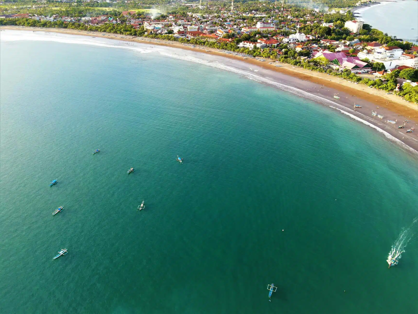 Drone mapping Jawa Barat akurat untuk pemetaan lahan dan konstruksi.