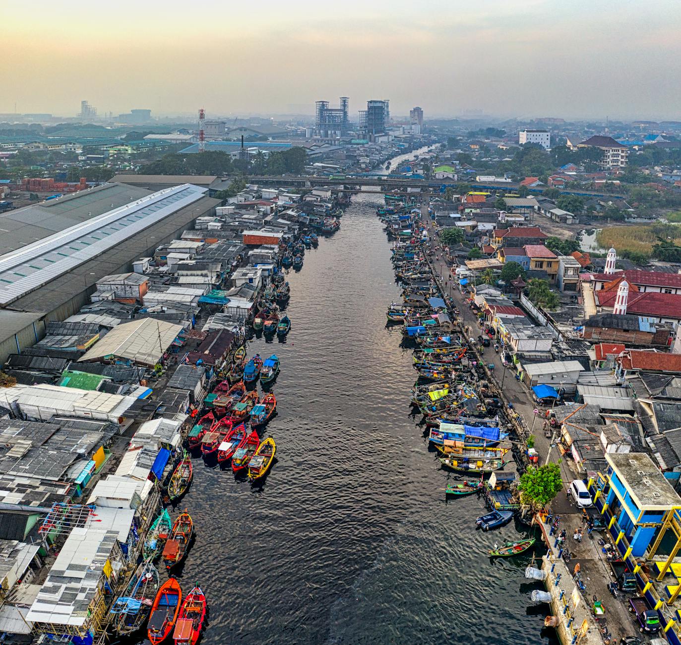 Drone melakukan pemetaan presisi di Kawasan Industri Rancaekek untuk mendukung perencanaan proyek